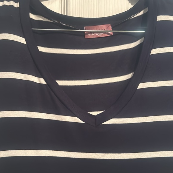 Maternity Women’s Shirt Size XL - Picture 3 of 5